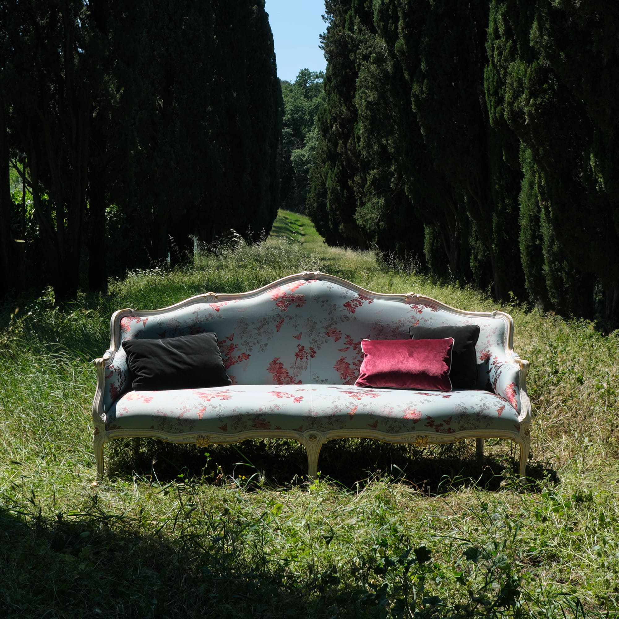 Classic French Style Handmade Luxury Italian Sofa Set