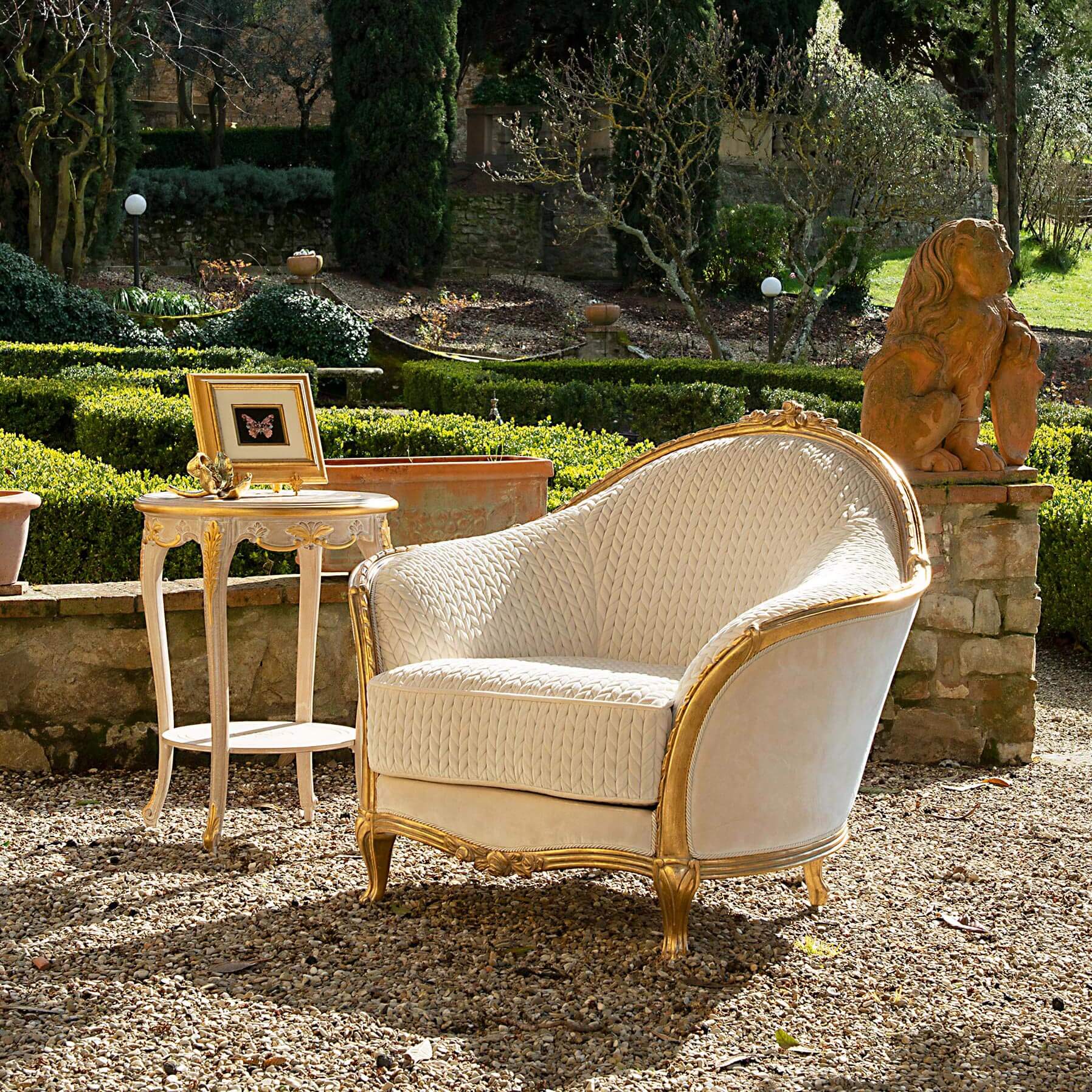 Classical Luxury Sofa Handcrafted French Style Sofa Set Newyork