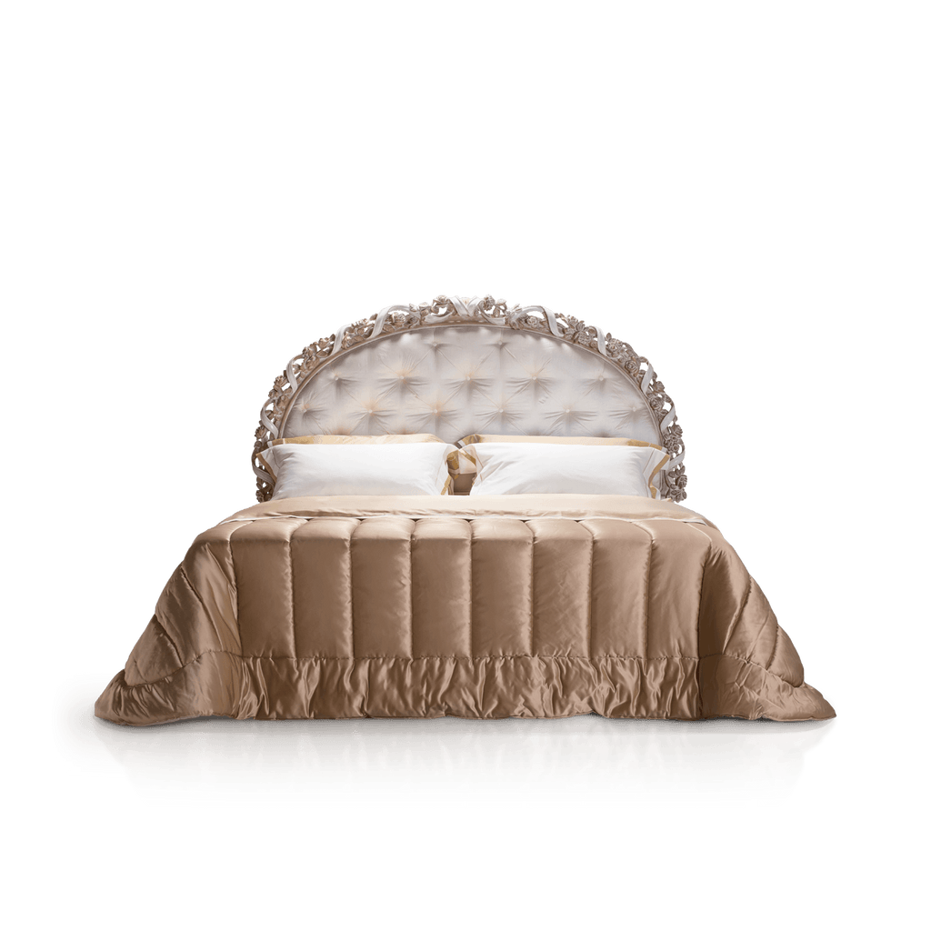 Luxury Hand Carved NewYork High End Classic Italian Bed for Villa