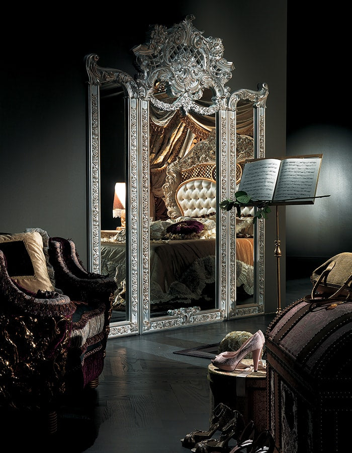 Royal Bedroom- RZLFRBD-01