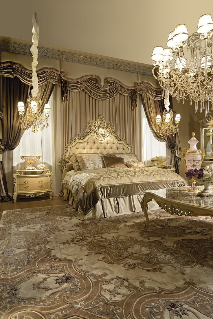 Majestic Classic Italian Style Bedroom Set